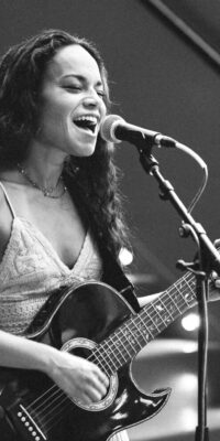 Leah Thompson Leah Thompson