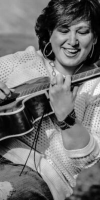 Debbie De John Debbie De John